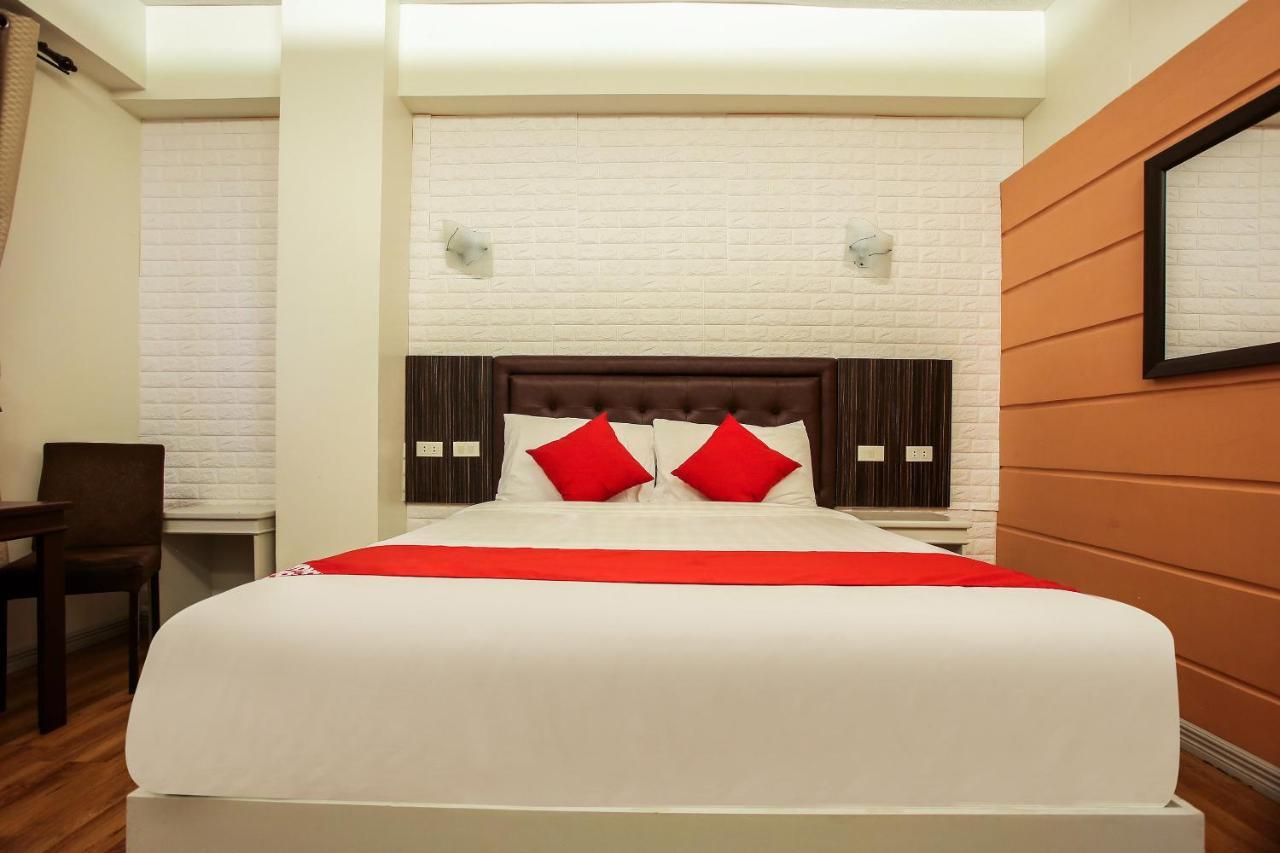 Super Oyo Capital O 786 Kwe Hotel And Resort Angeles Buitenkant foto