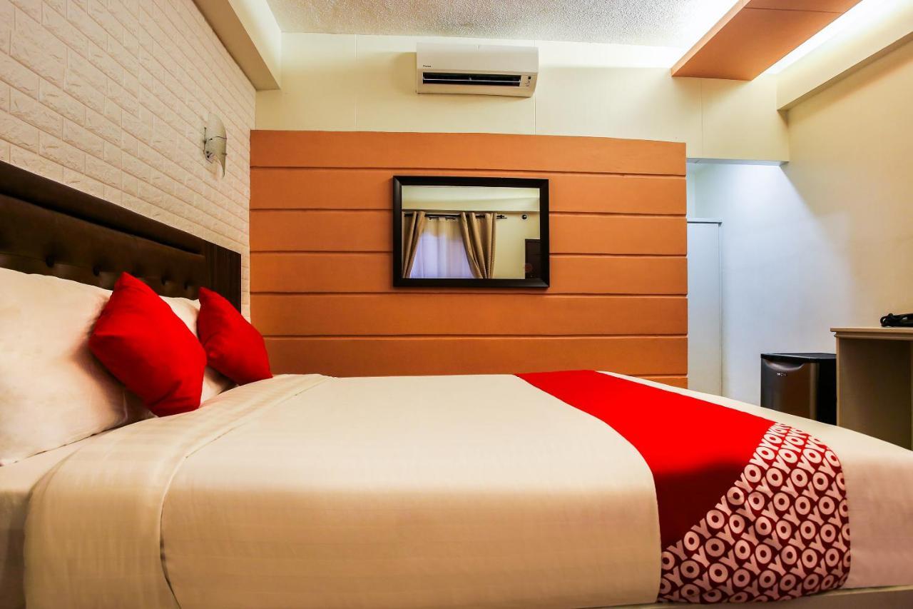 Super Oyo Capital O 786 Kwe Hotel And Resort Angeles Buitenkant foto
