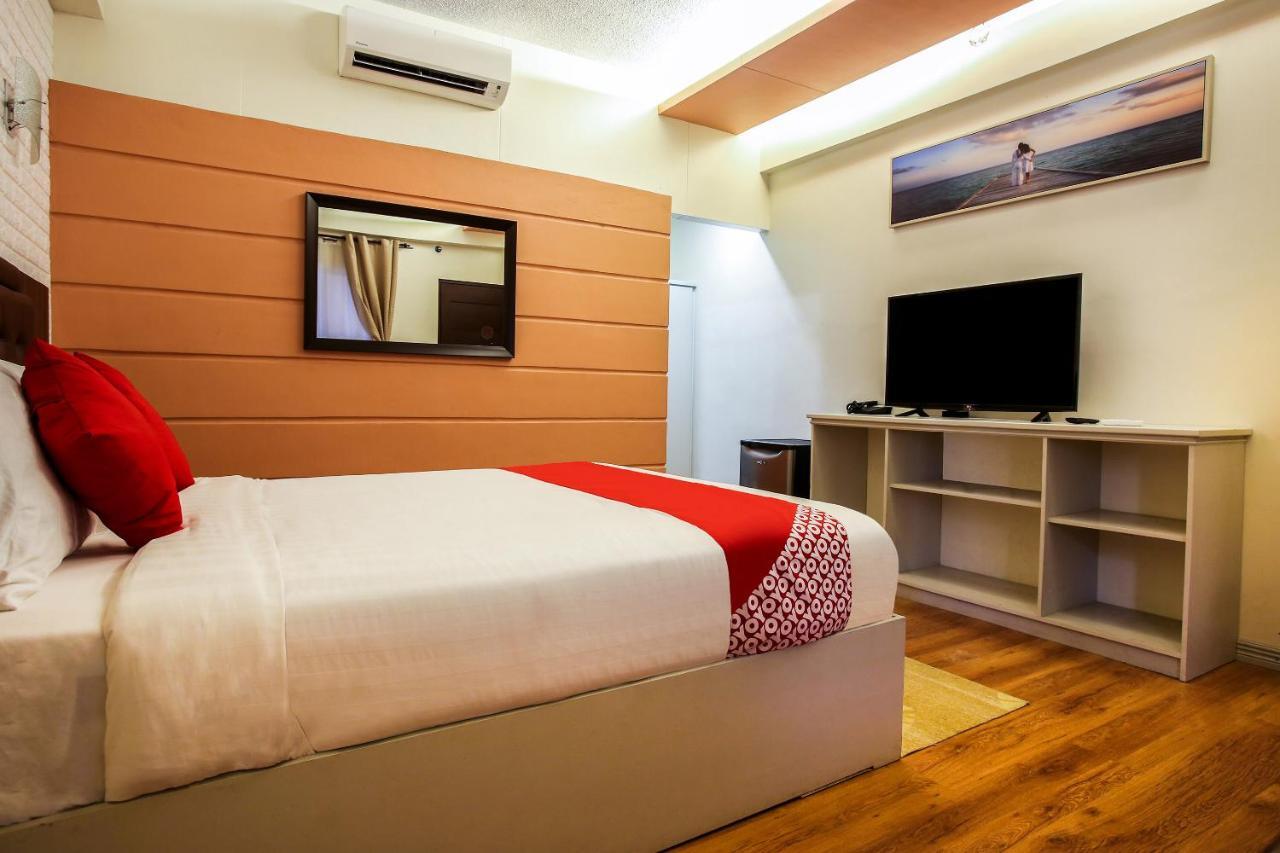 Super Oyo Capital O 786 Kwe Hotel And Resort Angeles Buitenkant foto